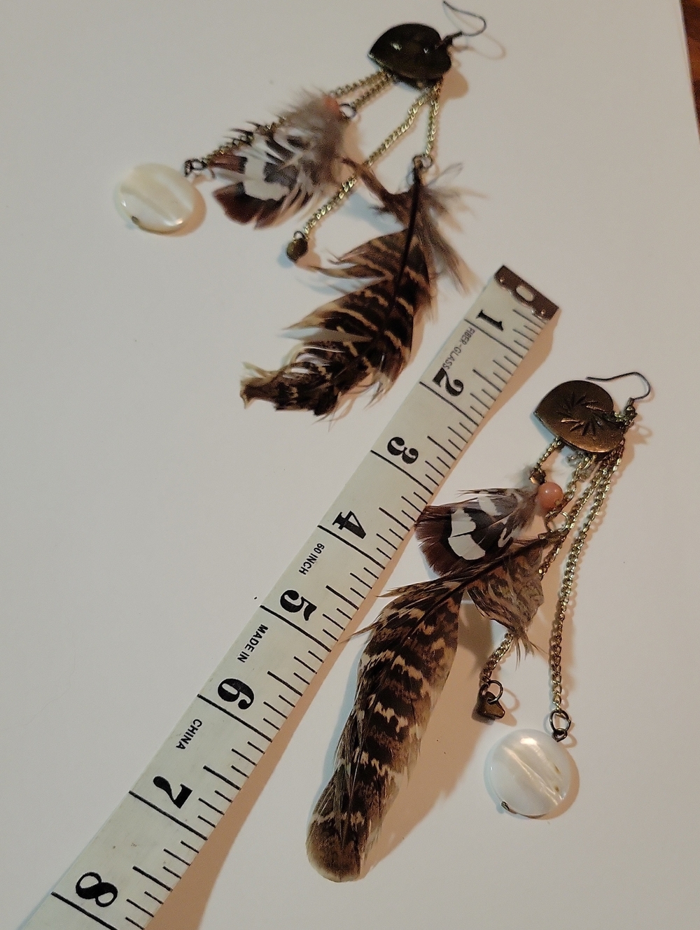 Boho Feather and Shell Dangle Earrings - Brown & White